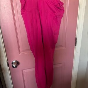 High-Waist Hot Pink Leggings